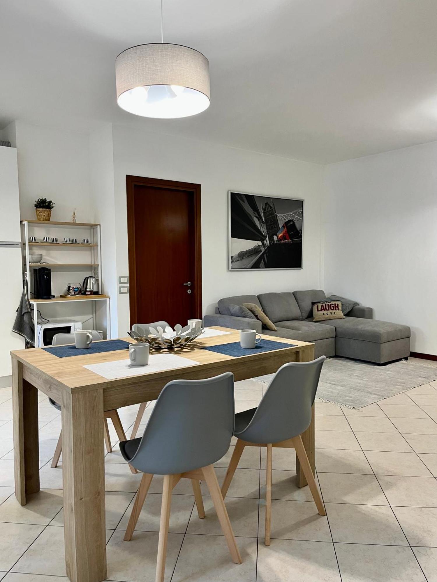Elegante Casa -Rho Fiera Apartment Vanzago Exterior photo